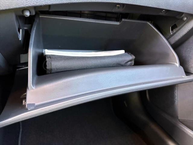 2021 Nissan Sentra SV Xtronic CVT [25]