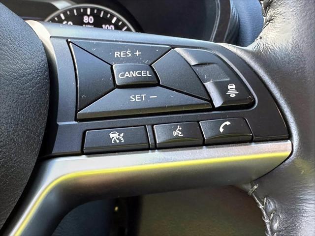 2021 Nissan Sentra SV Xtronic CVT [26]