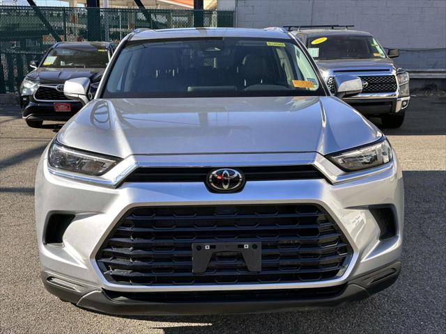 2024 Toyota Grand Highlander XLE [7]