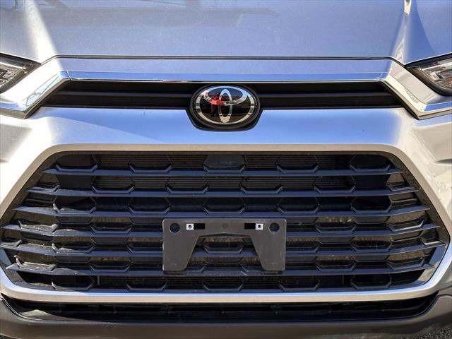 2024 Toyota Grand Highlander XLE [8]