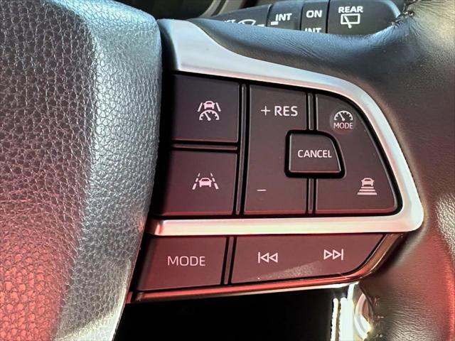 2024 Toyota Grand Highlander XLE [24]