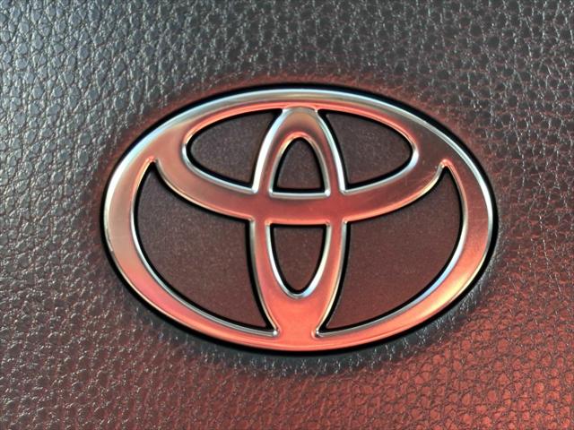 2024 Toyota Grand Highlander XLE [25]