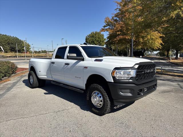 2022 RAM 3500 Tradesman Crew Cab 4x4 8 Box 2022 RAM 3500 Tradesman Crew Cab 4x4 8 Box
