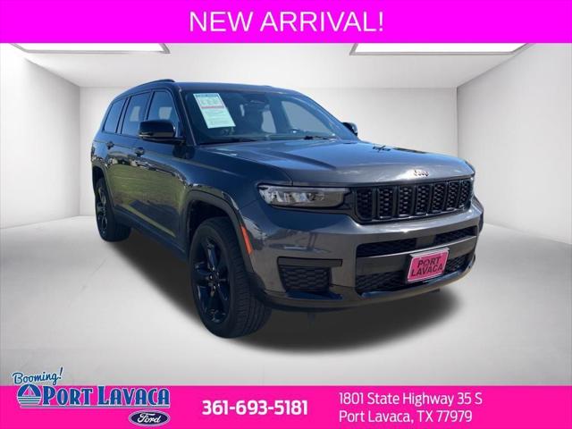2022 Jeep Grand Cherokee L Altitude 4x4 2022 Jeep Grand Cherokee L Altitude 4x4
