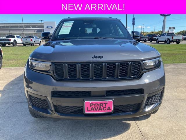2022 Jeep Grand Cherokee L Altitude 4x4 2022 Jeep Grand Cherokee L Altitude 4x4
