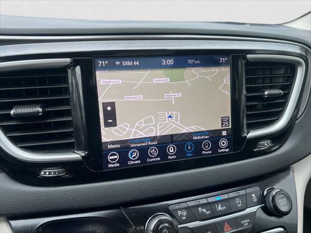 2020 Chrysler Pacifica Touring L