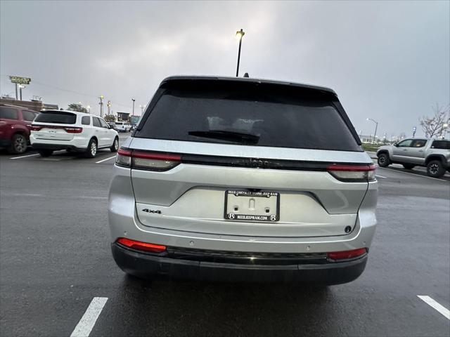 2024 Jeep Grand Cherokee Altitude X 4x4 2024 Jeep Grand Cherokee Altitude X 4x4