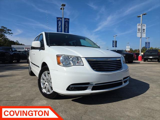 2016 Chrysler Town and Country Touring