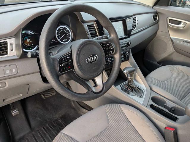 2018 Kia Niro LX 2018 Kia Niro LX