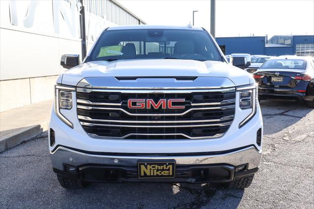 2022 GMC Sierra 1500 4WD Crew Cab Short Box SLT