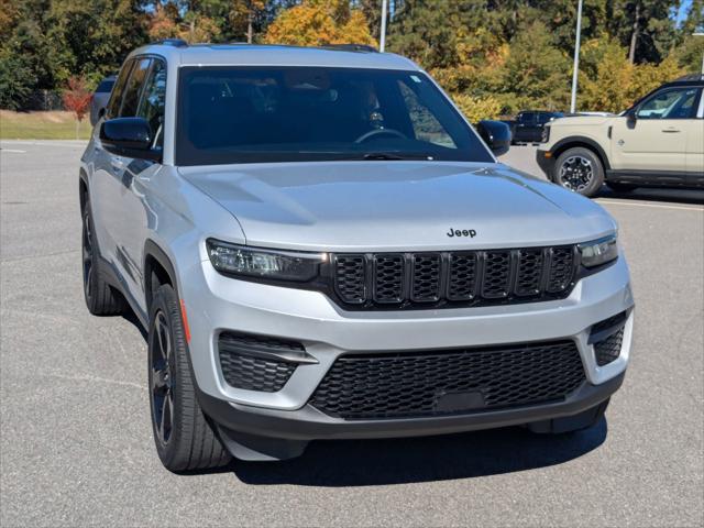 2023 Jeep Grand Cherokee Altitude 4x4