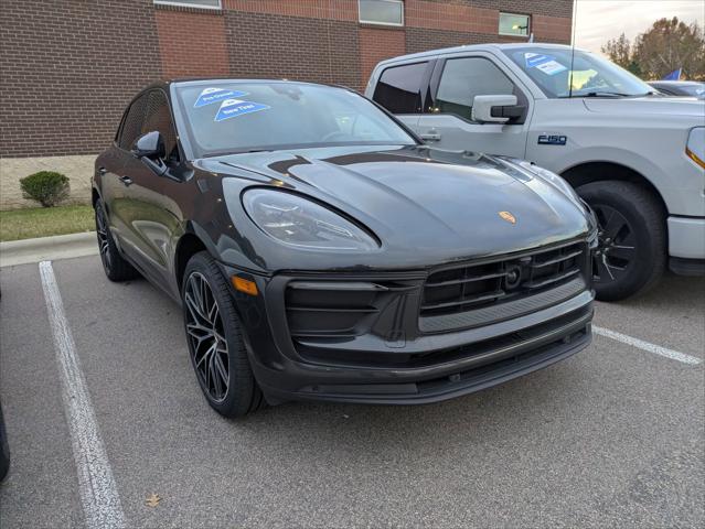 2024 Porsche Macan T 2024 Porsche Macan T