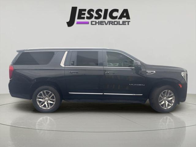 2022 GMC Yukon XL 4WD SLT