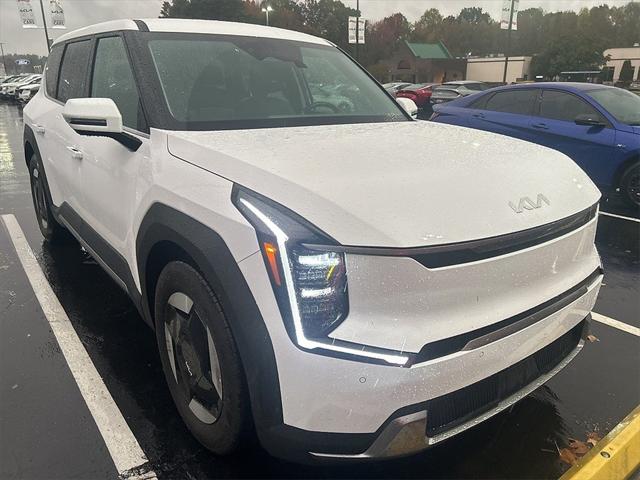 2026 Kia EV9 Light Short Range 2026 Kia EV9 Light Short Range