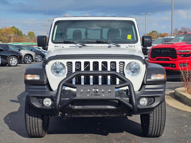 2020 Jeep Gladiator Sport S 4X4 2020 Jeep Gladiator Sport S 4X4
