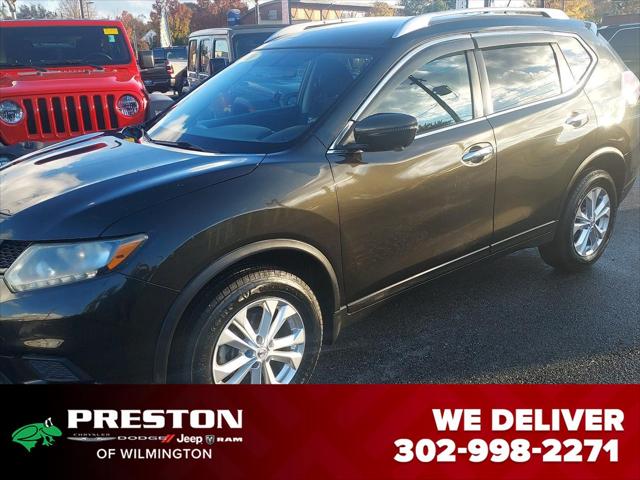 2016 Nissan Rogue SV 2016 Nissan Rogue SV