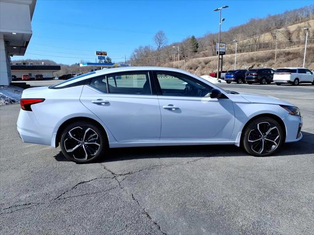 2025 Nissan Altima SR AWD