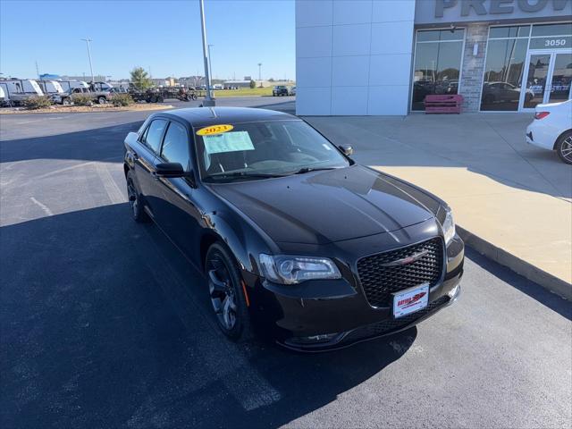 2023 Chrysler 300 300S 2023 Chrysler 300 300S