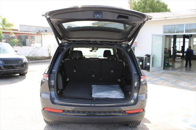 2025 Jeep Grand Cherokee Limited 4x4