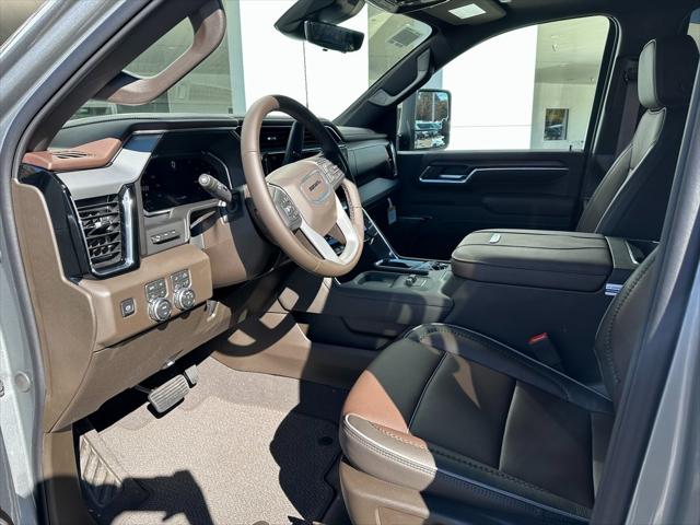 2026 GMC Sierra 2500HD Crew Cab, Standard Bed, Denali, 4WD