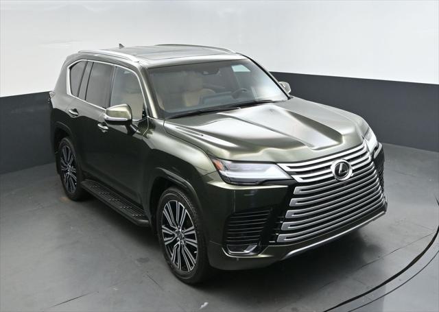 2023 Lexus LX Luxury's photo