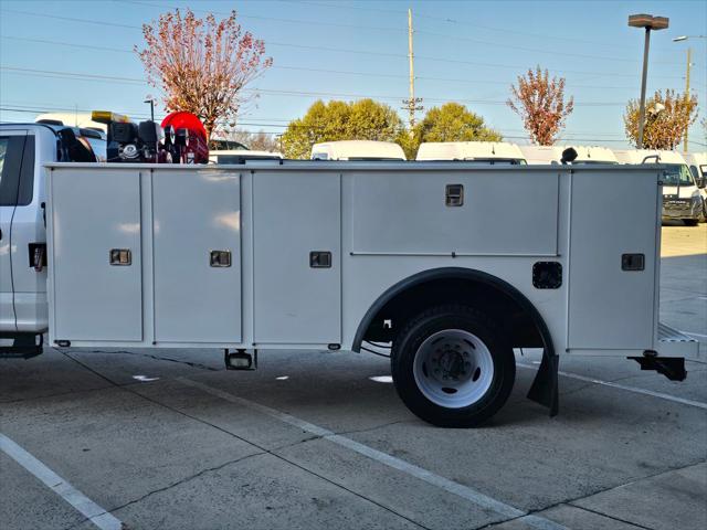 2022 Ford F-550 XL