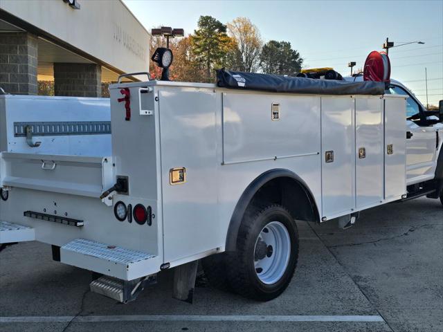 2022 Ford F-550 XL