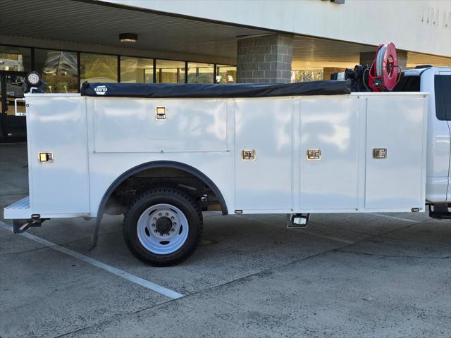 2022 Ford F-550 XL