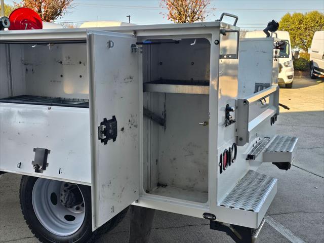 2022 Ford F-550 XL