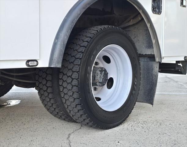 2022 Ford F-550 XL