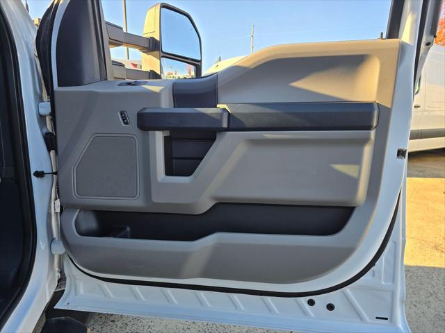 2022 Ford F-550 XL