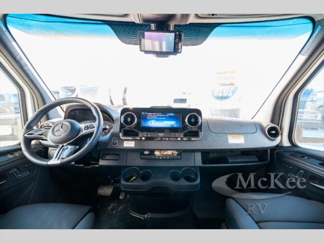 2026 Mercedes-Benz Sprinter 3500XD Chassis Standard Roof 4-Cyl Diesel HO
