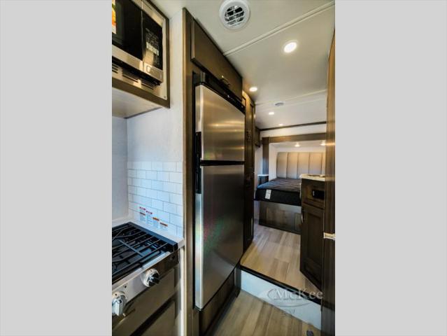 2026 Mercedes-Benz Sprinter 3500XD Chassis Standard Roof 4-Cyl Diesel HO