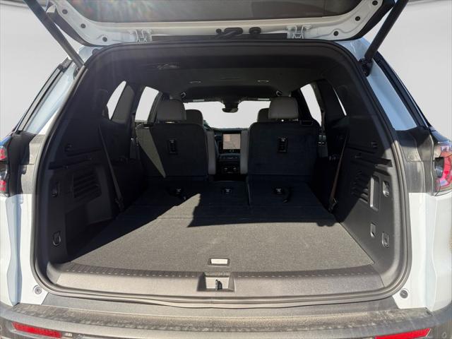 2026 GMC Acadia Elevation FWD