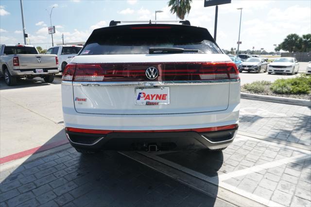 2026 Volkswagen Atlas Cross Sport 2.0T SE w/Technology