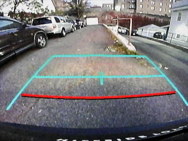 2022 Toyota RAV4 LE [22]