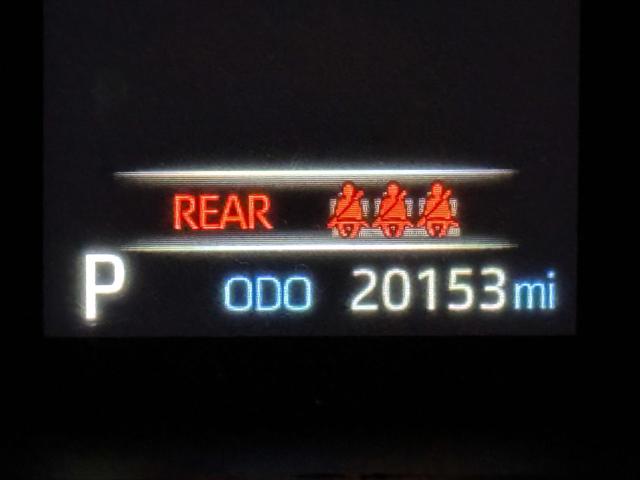 2022 Toyota RAV4 LE [29]