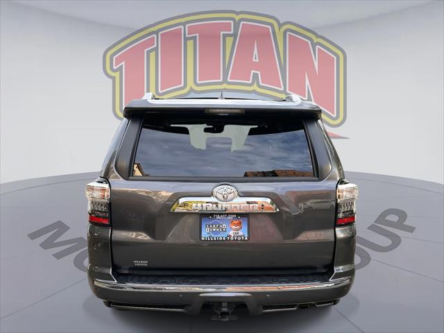 2022 Toyota 4Runner Limited [3]