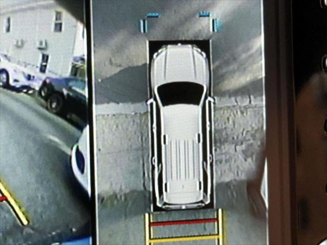 2022 Toyota 4Runner Limited [28]