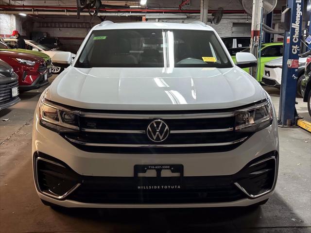 2022 Volkswagen Atlas Cross Sport 2.0T SEL R-Line [6]