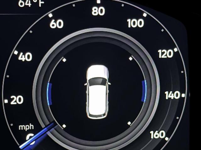 2022 Volkswagen Atlas Cross Sport 2.0T SEL R-Line [29]