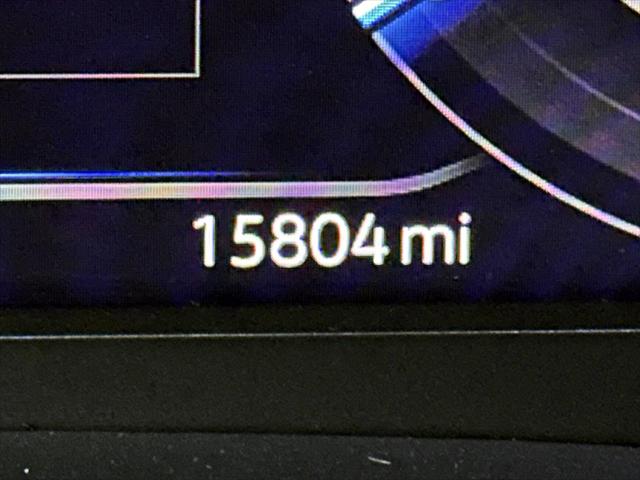 2022 Volkswagen Atlas Cross Sport 2.0T SEL R-Line [30]