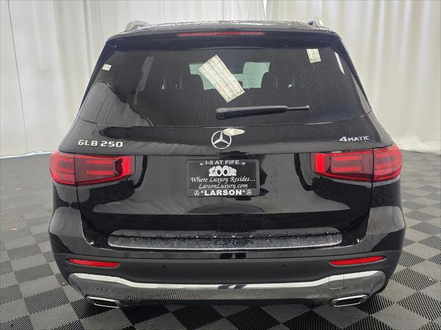 2025 Mercedes-Benz GLB 4MATIC