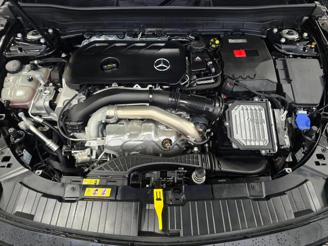 2025 Mercedes-Benz GLB 4MATIC