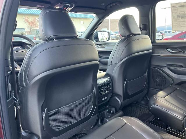 2025 Jeep Grand Cherokee L Limited 4x4