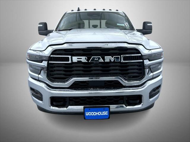2026 RAM Ram 3500 RAM 3500 TRADESMAN CREW CAB 4X4 8 BOX