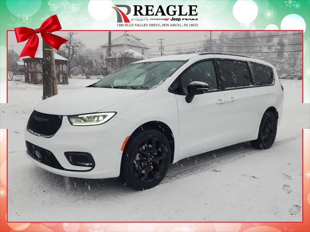 2026 Chrysler Pacifica PACIFICA SELECT AWD