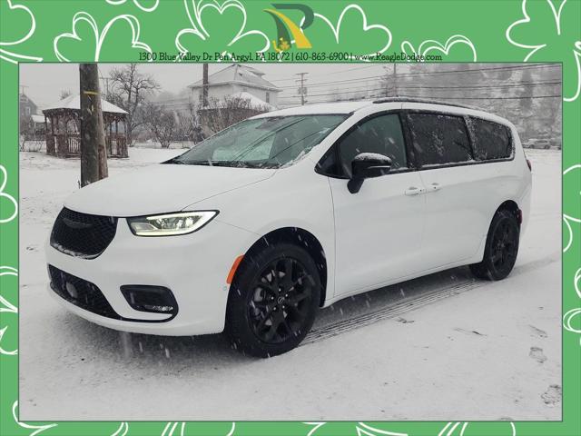 2026 Chrysler Pacifica PACIFICA SELECT AWD