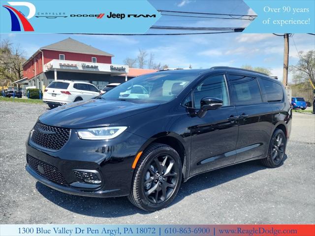 2026 Chrysler Pacifica PACIFICA SELECT AWD