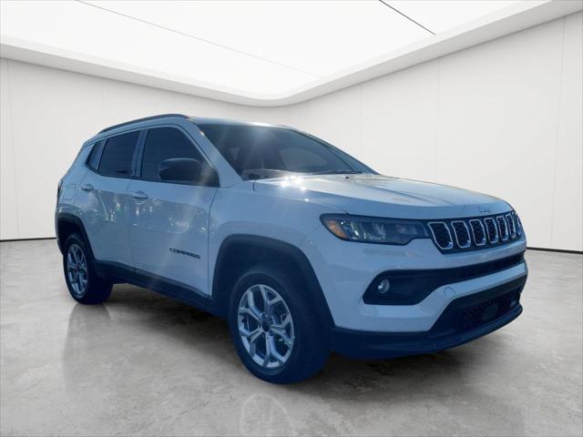 2026 Jeep Compass COMPASS LATITUDE 4X4